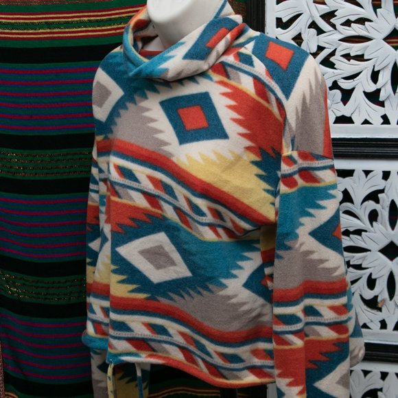 Fleece turtle neck Sweater - Picture 2 of 7